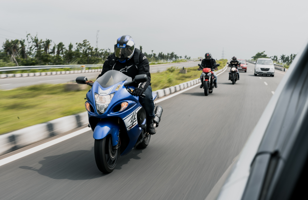 How are motorcycle accidents in Florida affected by lane splitting?