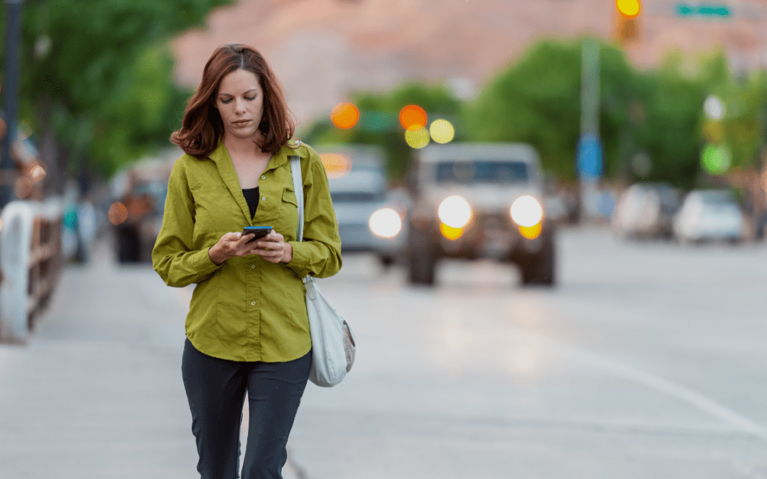 Who Can Be Held Liable For a Distracted Walking Accident in South Florida?